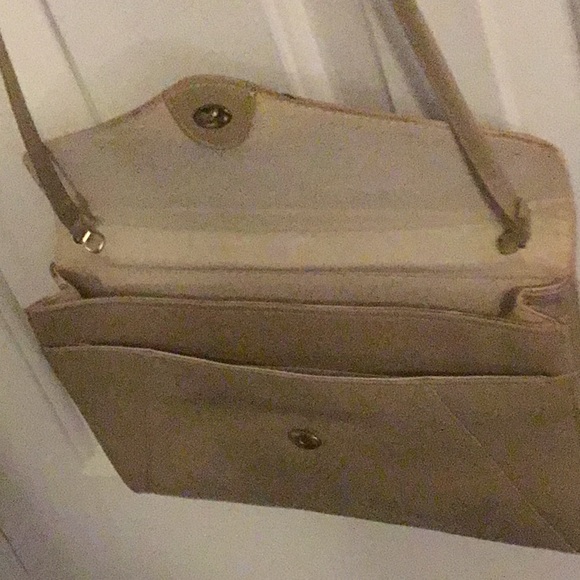 Tan clutch purse - Picture 5 of 5